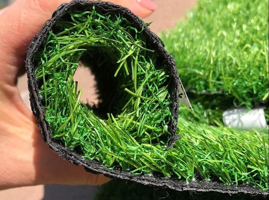 Gazon artificial / covor iarba decorativa artificiala verde Sri Lanka , inaltime fir 30 mm, pentru interior/exterior, marimi variate, super-rezistent