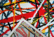 Detaliu covor abstract textura moale si culori vibrante, covor premium pentru living si dormitor, confortabil si rezistent
