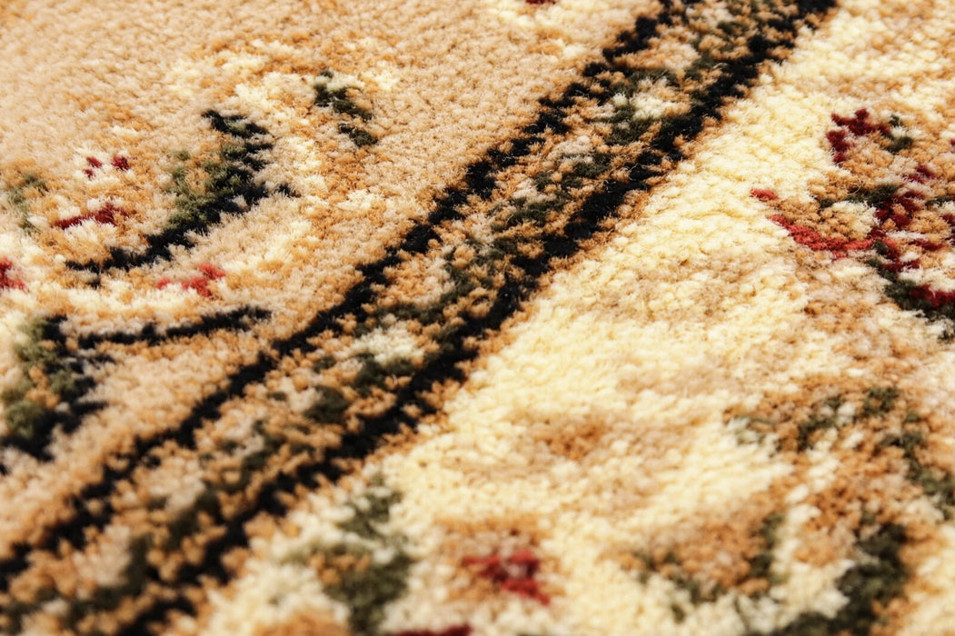 Textura covor clasic crem bej, fibre dense si finisaj de calitate