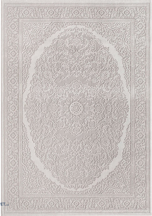 Covor clasic crem cu model ornamental si medalion central, design elegant pentru living sau dormitor