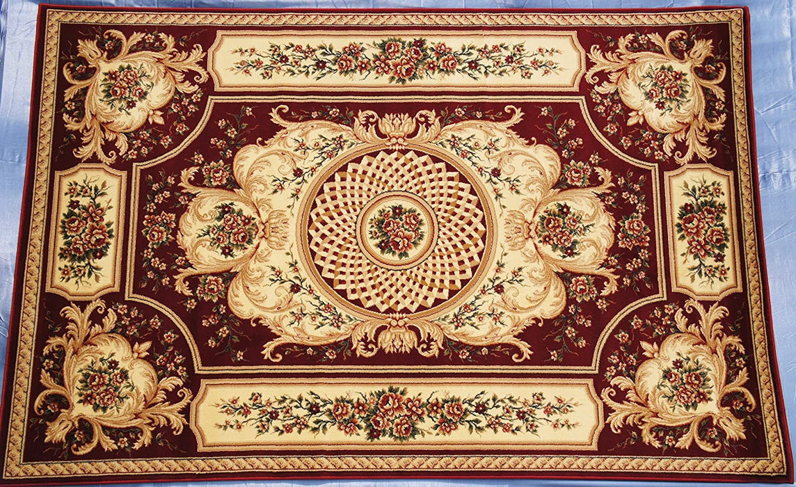 Covor clasic floral, culoare grena
