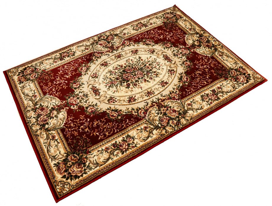 Covor clasic floral grena, vedere de sus cu model traditional