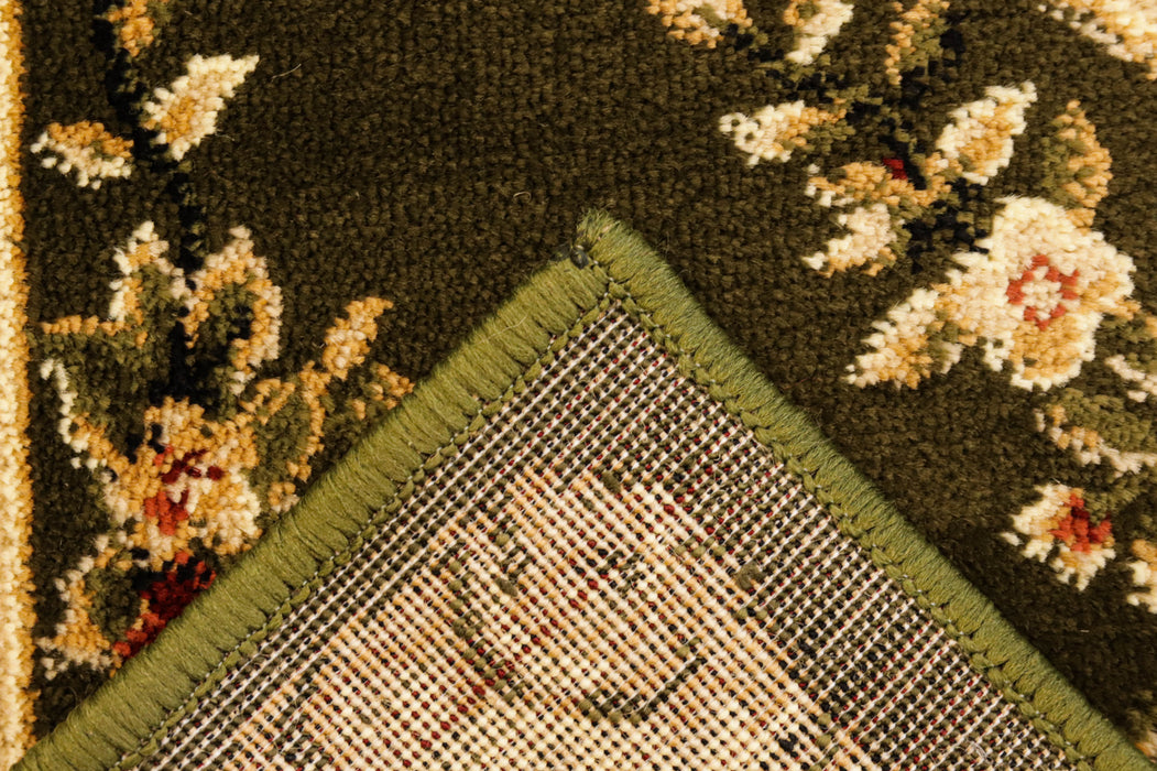 Colt covor clasic floral verde, detalii bine lucrate