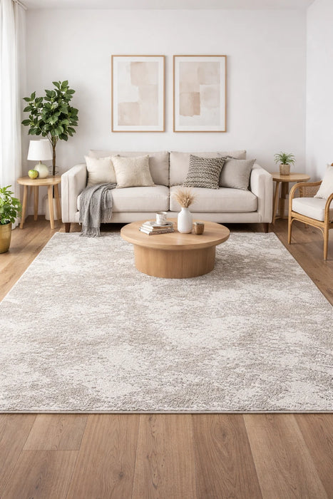 covor crem bej asezat intr-un living luminos