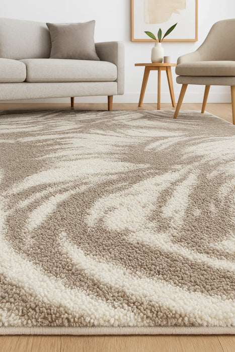 covor crem bej pufos integrat intr-un living luminos