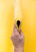 Covor galben gros si rezistent, detalii material premium, covor living confortabil si durabil