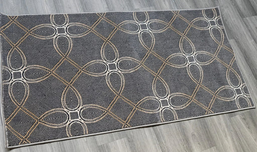 Covor gri bej modern cu model geometric integrat in decor contemporan si elegant