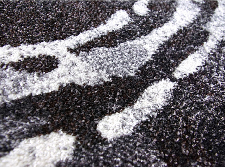 Textura plusata covor gri moale si placut la atingere rezistent la trafic zilnic