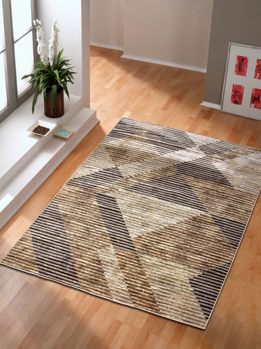 Covor living modern bej maro cu model geometric abstract pentru decor contemporan