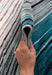 covor living modern multicolor cu textura densa si linii abstracte rezistente in timp