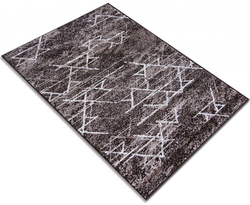 Covor maro modern prezentat din unghi diagonal evidentiind textura si modelul abstract