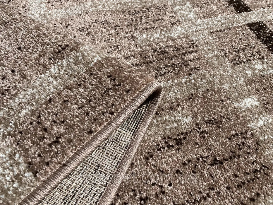 Textura plusata covor maro bej moale si rezistent ideal pentru trafic zilnic