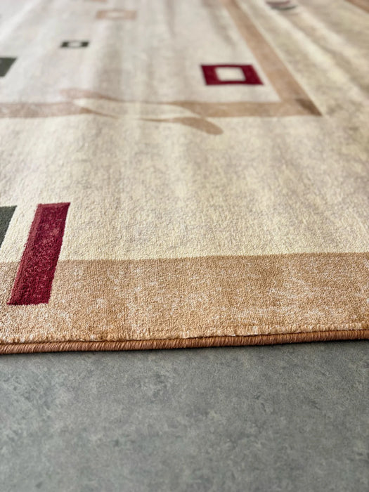 Covor modern geometric crem bej, vedere de sus cu forme geometrice