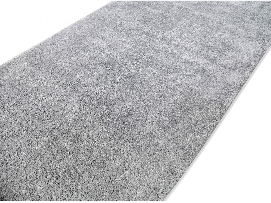 Covor modern gri pufos pentru living sau dormitor, covor decorativ moale si elegant