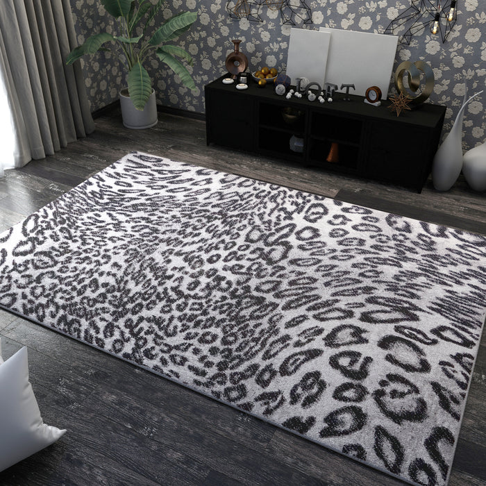 Covor premium cu model animal print, perfect pentru living, dormitor si sufragerie.