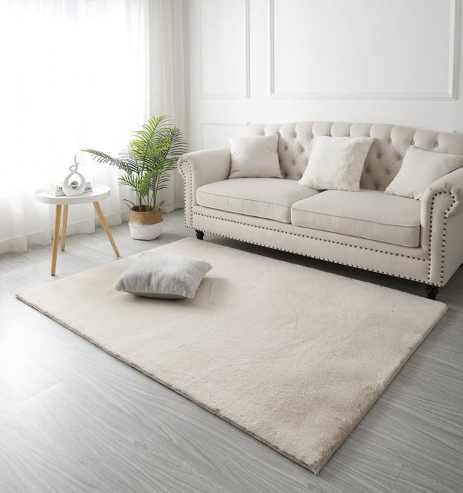 covor pufos crem blanita iepure pentru living si dormitor covor moale modern elegant