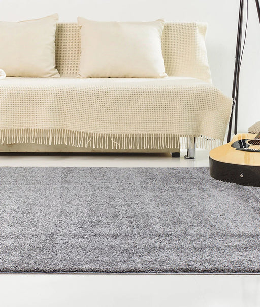 Covor pufos gri pentru living, covor shaggy modern moale si gros pentru living sau dormitor