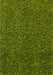 Covor verde cu textura tip gazon, covor camera modern si rezistent, ideal pentru decor si zona de relaxare
