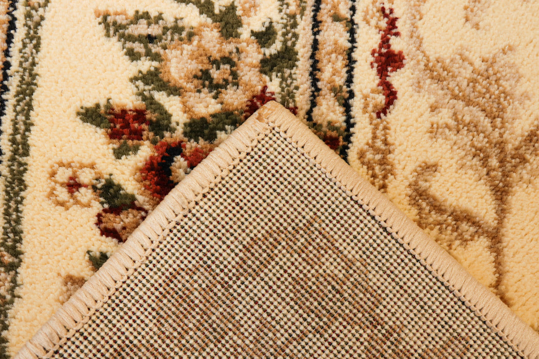 Detaliu colț și finisaj covor clasic floral crem bej