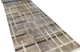 Detaliu covor bej maro cu textura structurata si fir dens