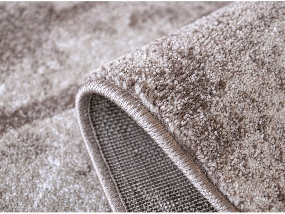 Detaliu material și grosime covor modern abstract bej maro
