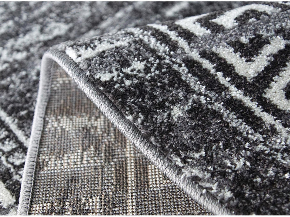 Detaliu material și grosime covor modern oval gri închis