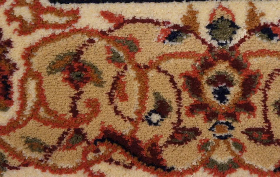 detaliu-textura-model-covor-clasic-grena