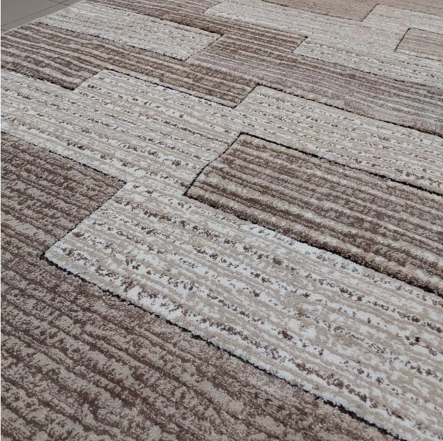 Detaliu textura traversa moderna geometrica cu fir dens si finisaj atent