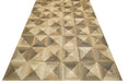Linoleum bej maro model geometric, ideal pentru interior modern si rezistent