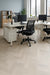 Linoleum PVC crem pentru birou, efect parchet modern, pardoseala luminoasa si eleganta