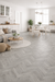 Linoleum PVC gri model herringbone cu textura lemn, design modern si durabil pentru interior