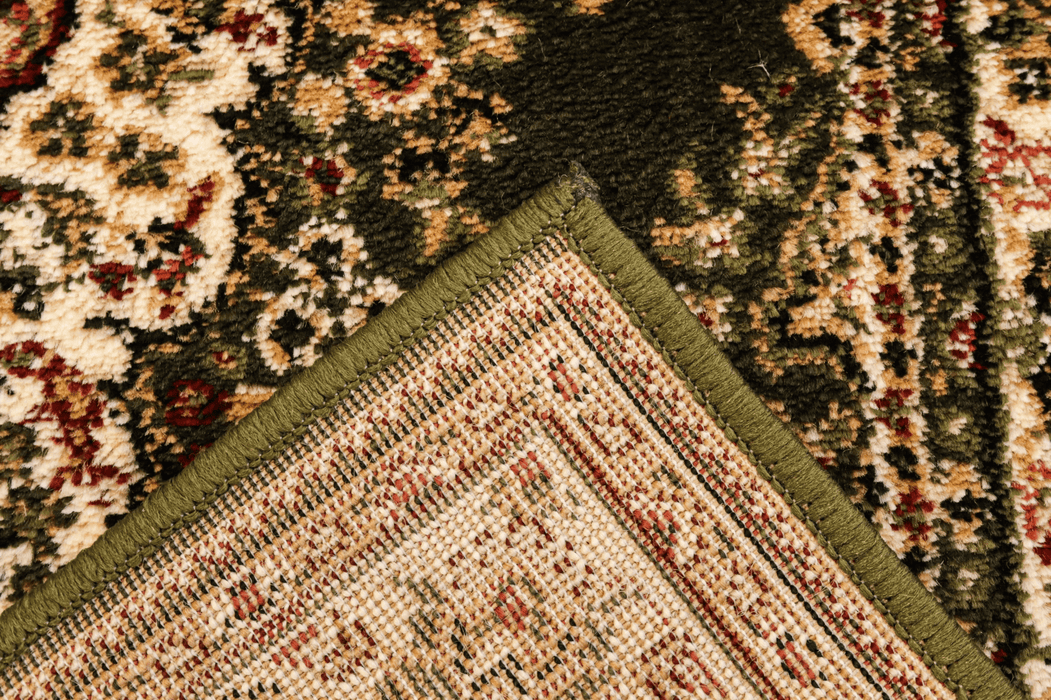 Margine și finisaj covor clasic verde
