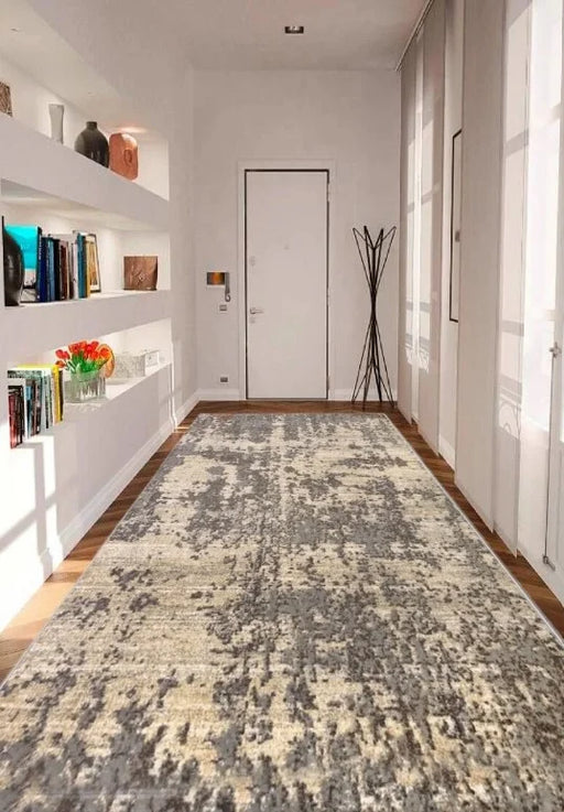 Traversa covor crem gri moderna pentru hol lung cu design abstract elegant