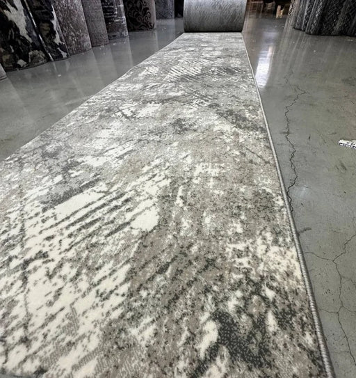 Traversa covor gri moderna pentru hol lung cu design abstract elegant