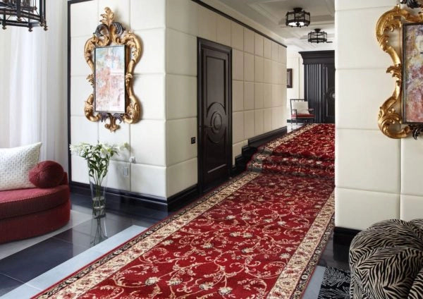 Traversa covor hol lung culoare grena stil clasic model traditional pentru coridor