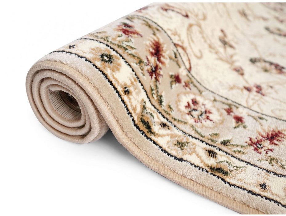 Detaliu traversa covor traditional pentru hol crem bej cu model ornamental clasic