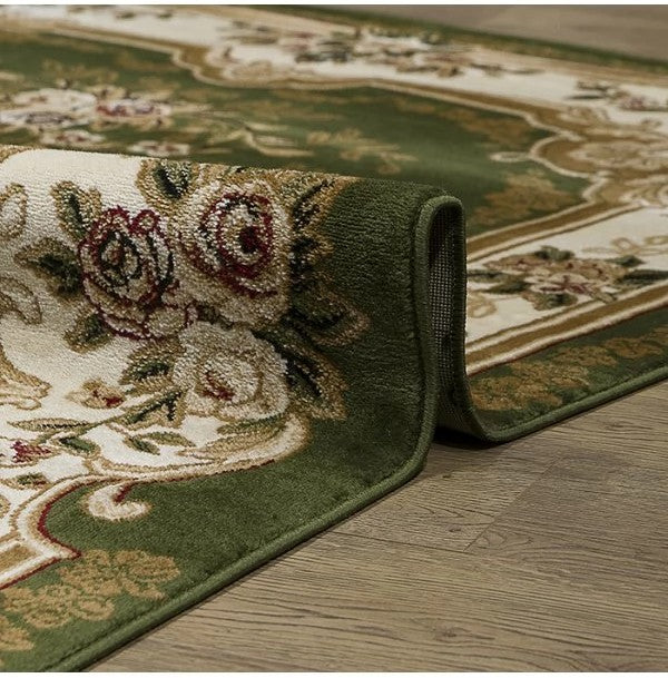 Traversa covor verde clasica rulata cu model floral traditional si material rezistent la trafic zilnic