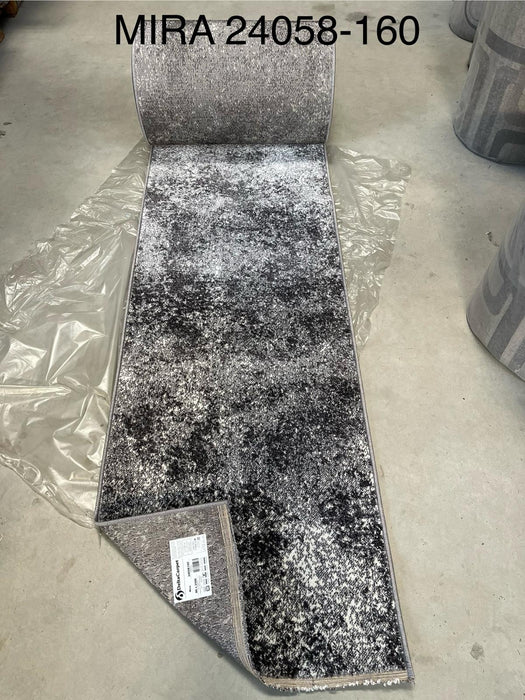 Traversa gri lunga rezistenta la trafic intens pentru hol