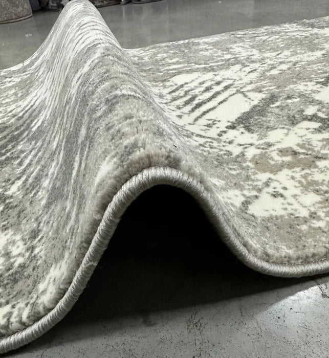 Traversa gri rulata cu design modern si textura densa