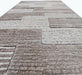 Traversa hol lunga bej cu model geometric si aspect modern