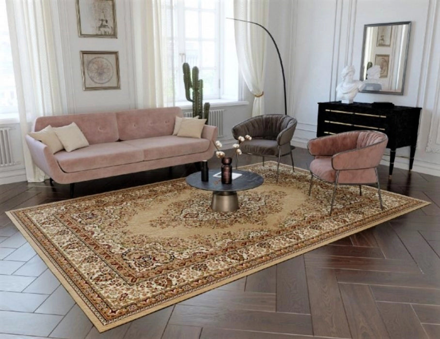 Covor clasic bej maro, amplasat în living